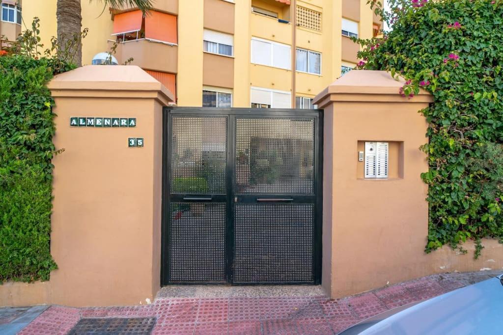 Desayuno Con Vistas, Parking Privado Terraza Lägenhet La Cala Del Moral Exteriör bild