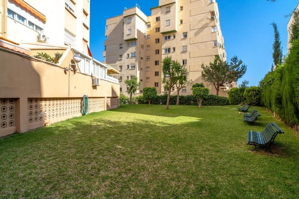 Desayuno Con Vistas, Parking Privado Terraza Lägenhet La Cala Del Moral Exteriör bild